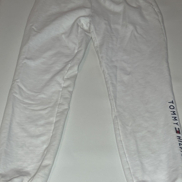 Tommy Hilfiger white sweatpants - Picture 4 of 5